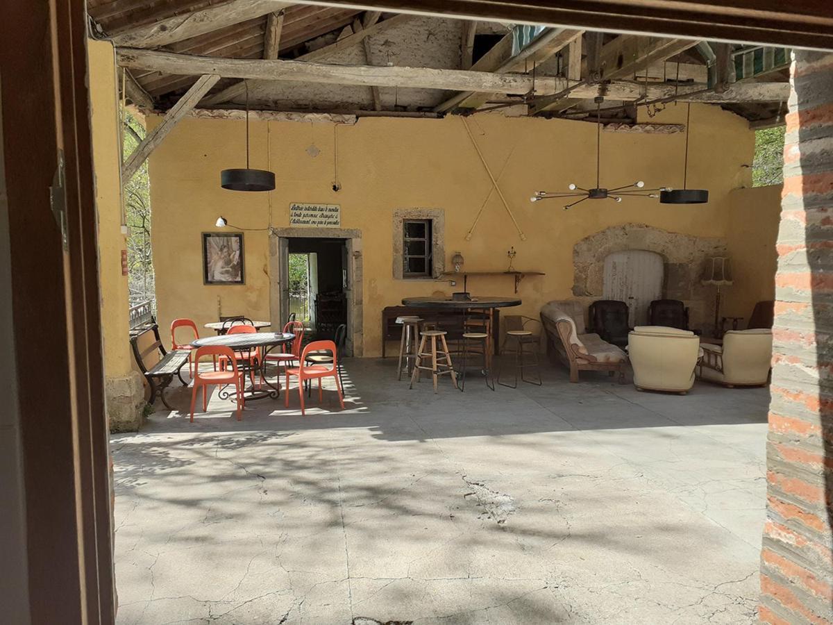 Hotel Le Moulin De Saleth Saint-Antonin Esterno foto